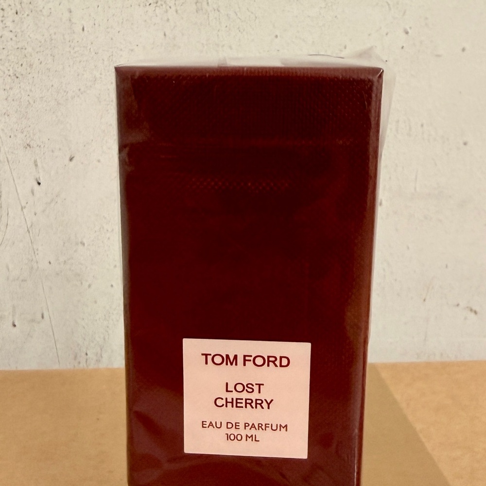 Tom Ford Lost Cherry Eau de Parfum - Rich Red